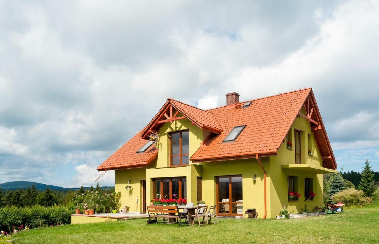 W Gorach Stolowych * Szczytna